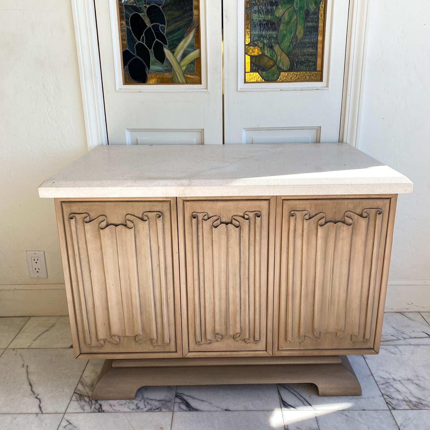 Scroll front cabinet with granite top