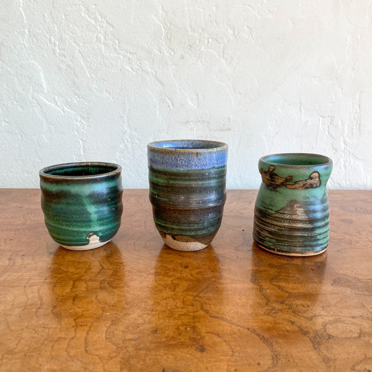 Oceanic studio pottery mugs